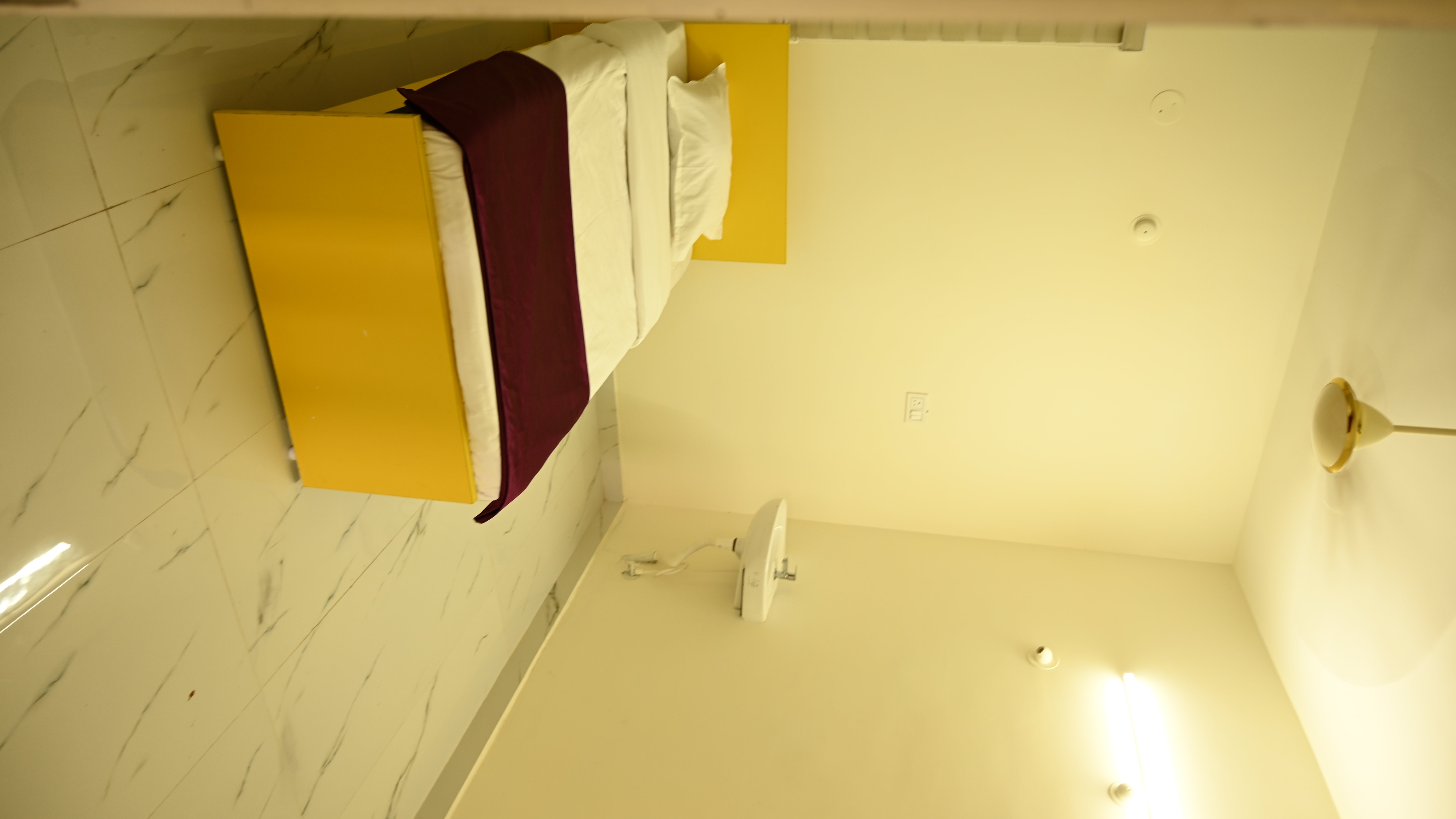 Single Bed Room